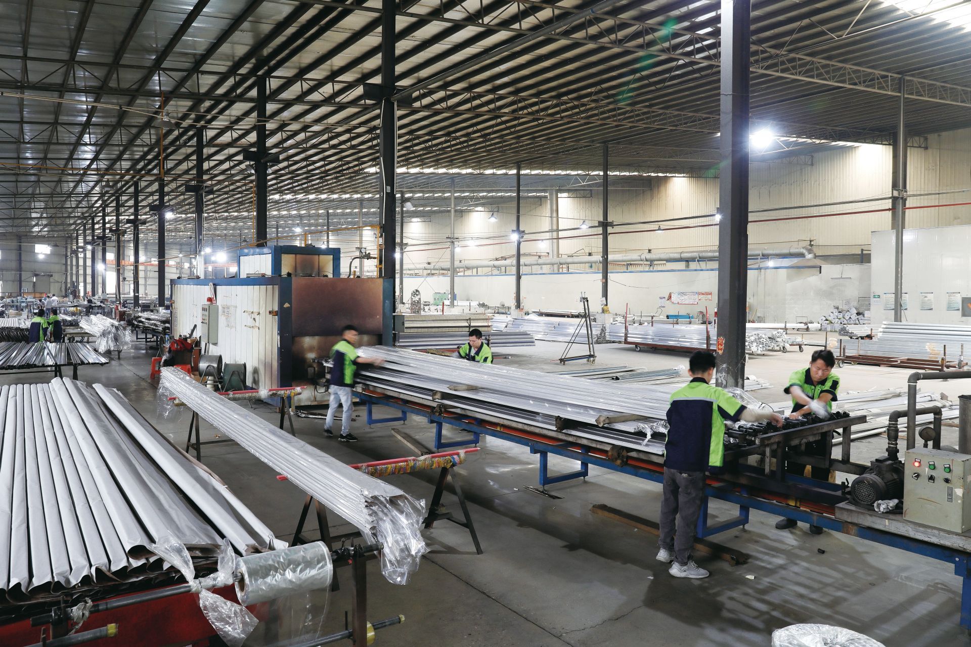 ③Aluminum Painting Factory