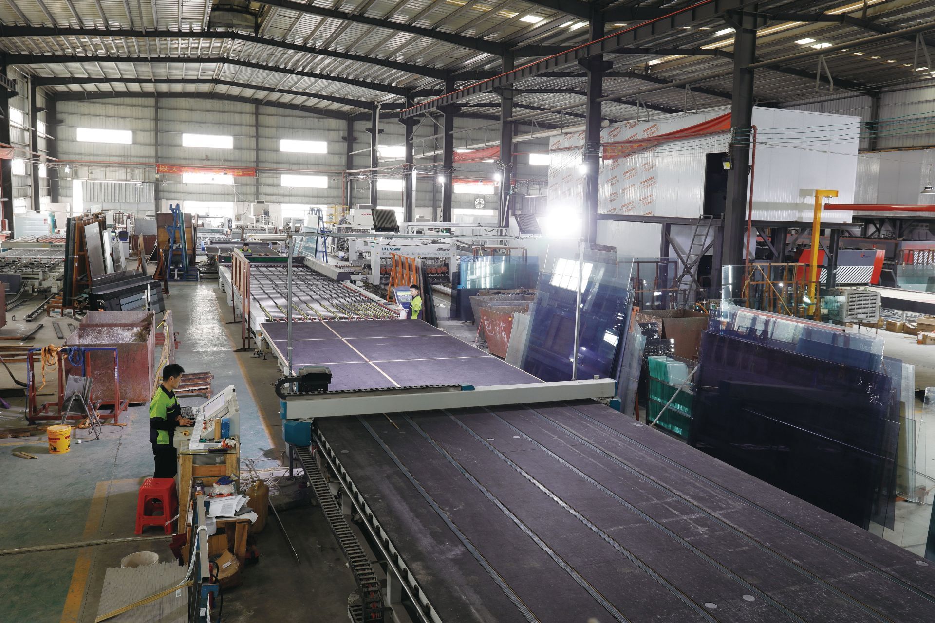 ④Glass production factory