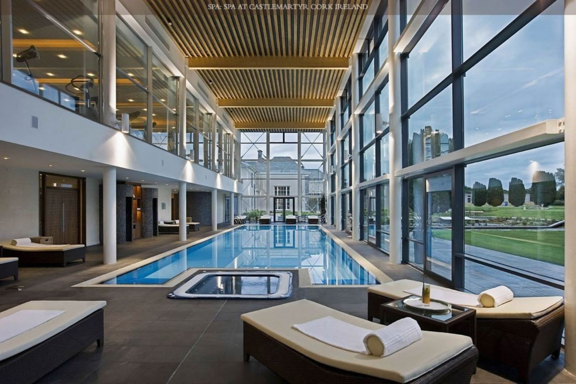 Glass curtain wall manufacturer