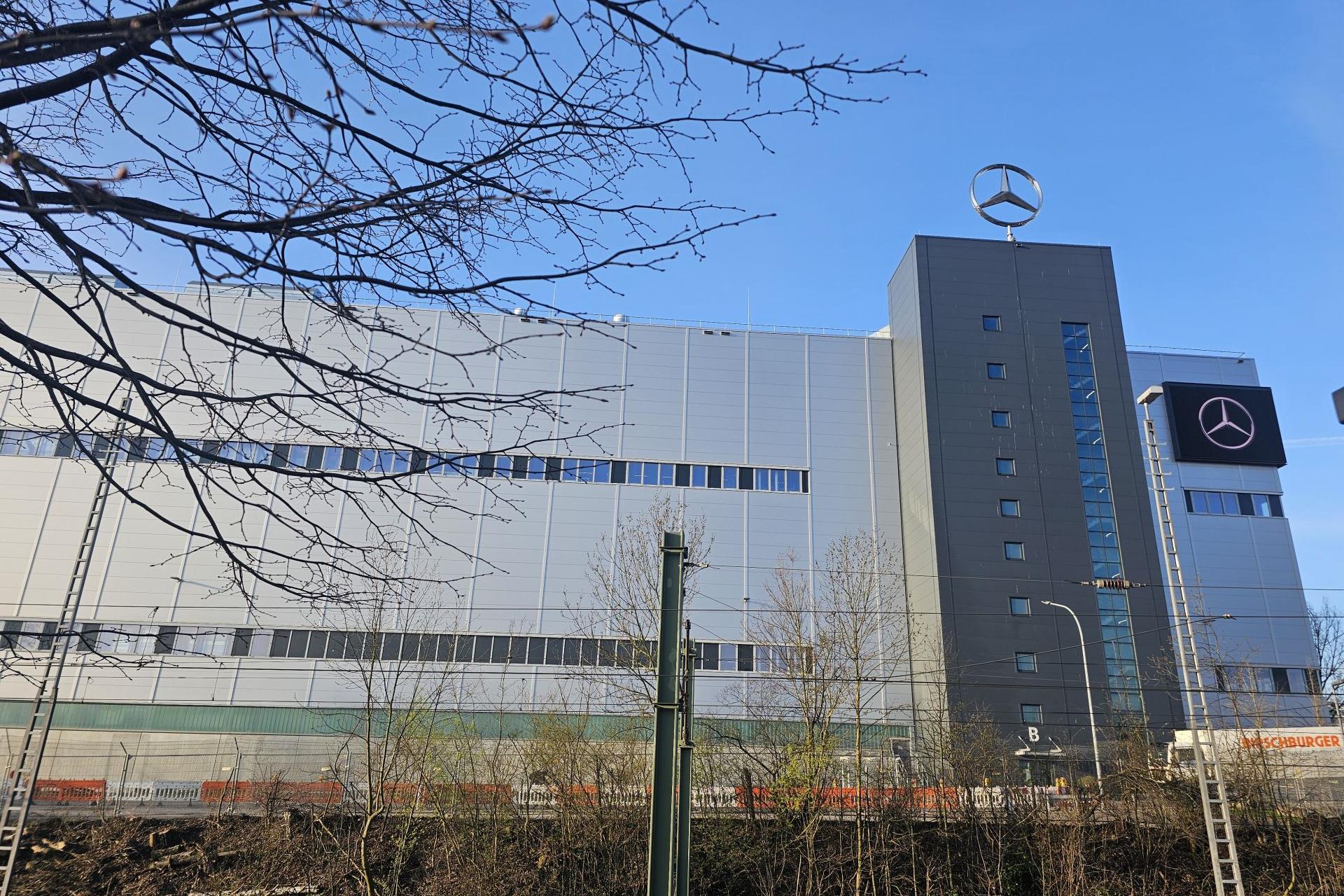Mercedes-Benz Factory Tour