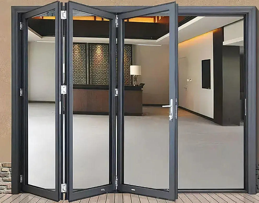 Is the aluminum folding door easy to use.png