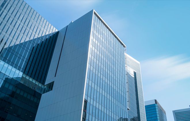 Glass curtain wall display.jpg