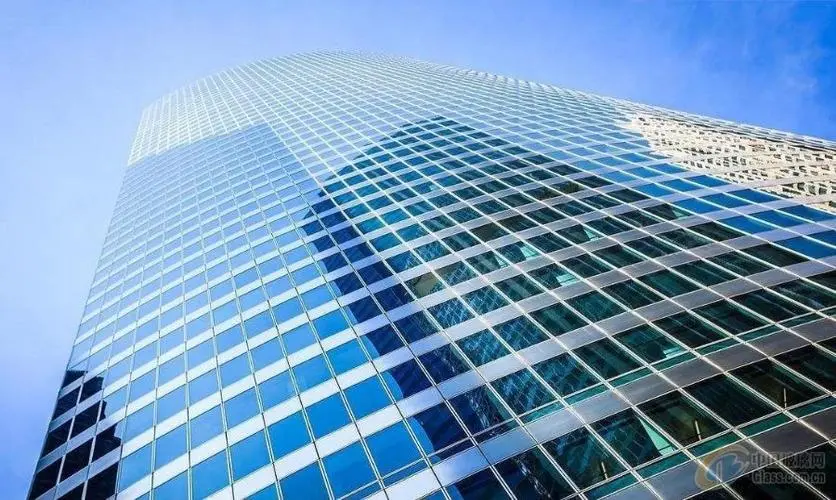 Glass curtain wall.jpg