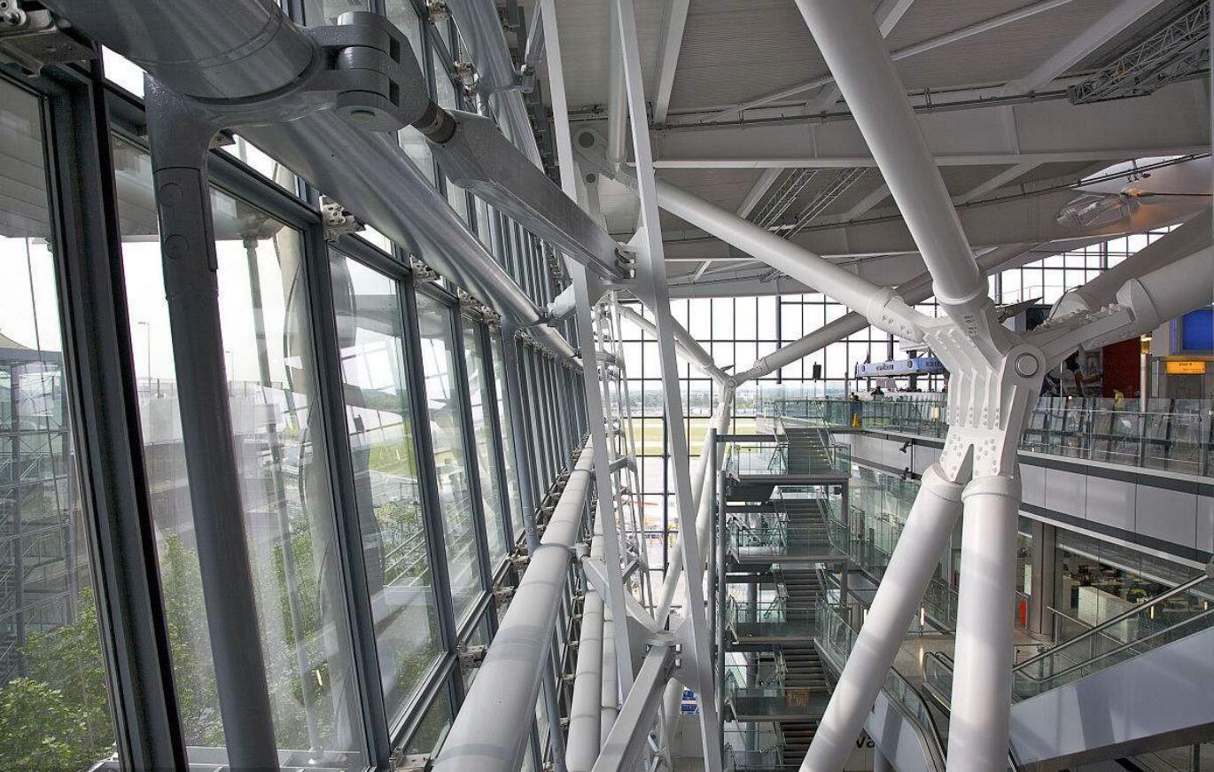 Glass curtain wall.jpg