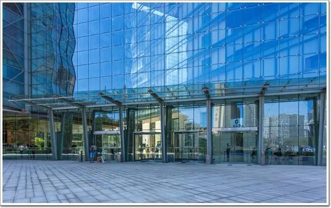 curtain wall glass.jpg